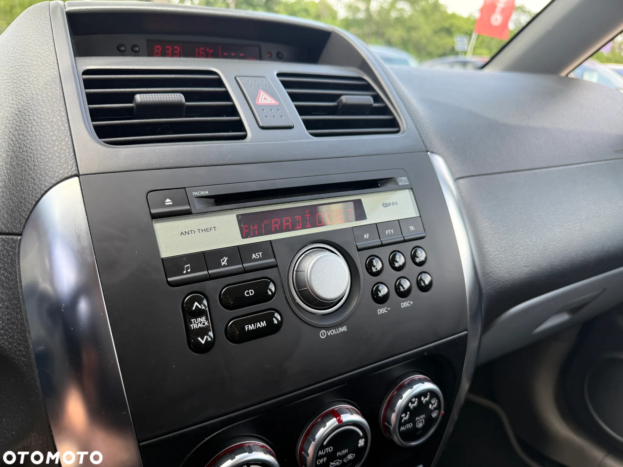 Suzuki SX4 1.6 GS / Premium - 33