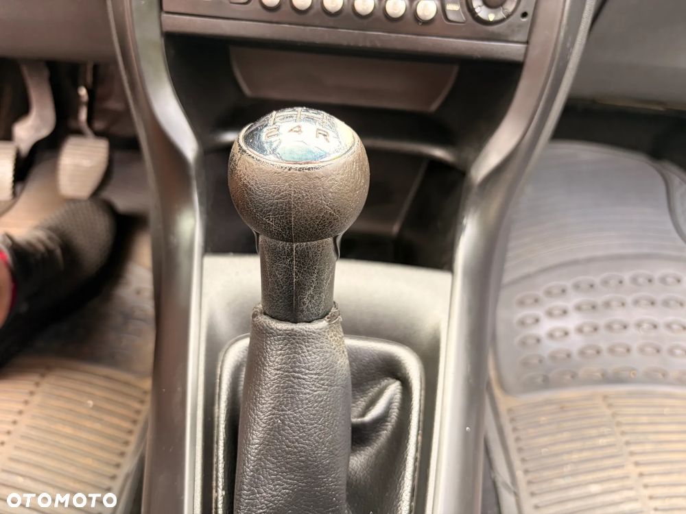 Citroën C3 VTi 95 Exclusive - 4