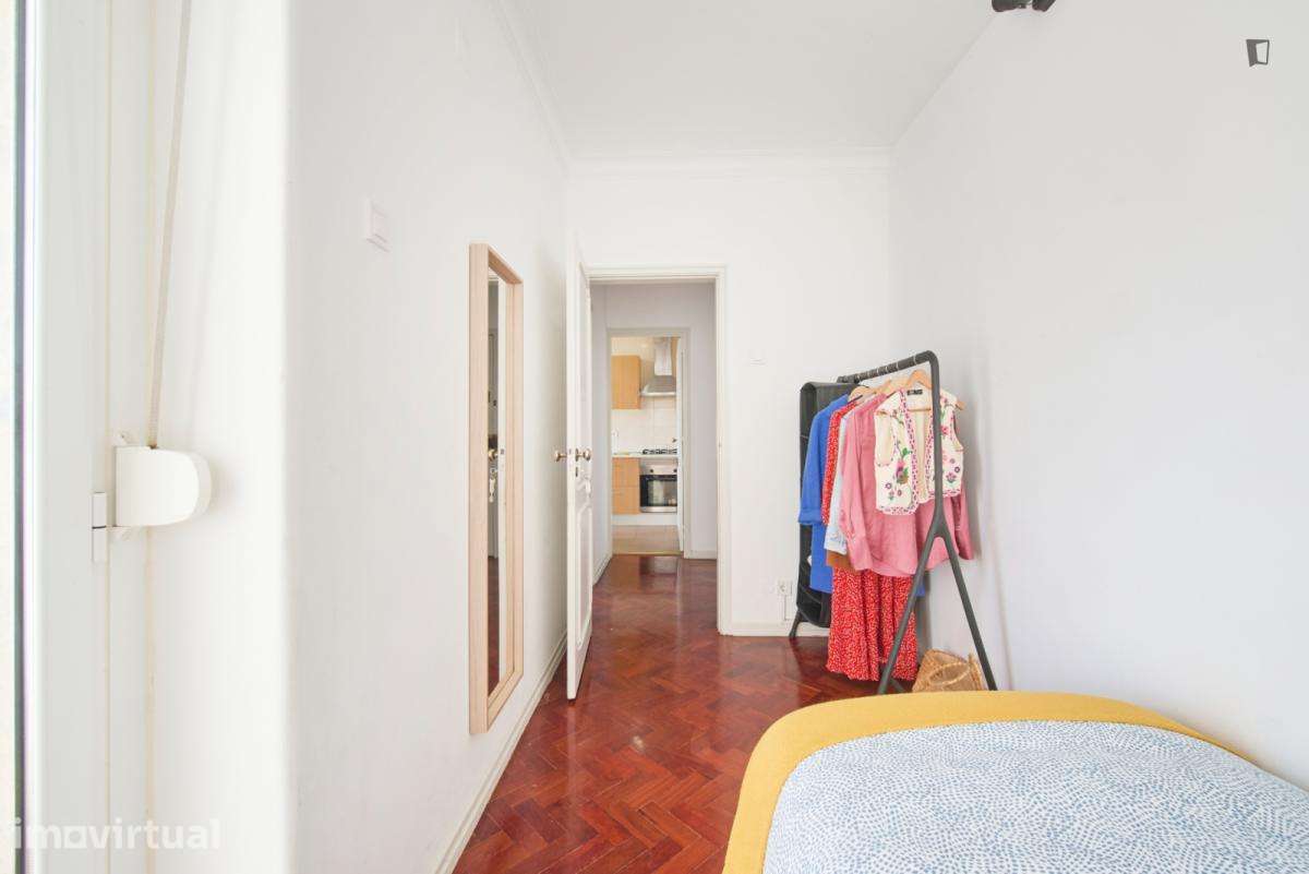 Quarto - localizado em Arroios Lisbon - Grande imagem: 4/15