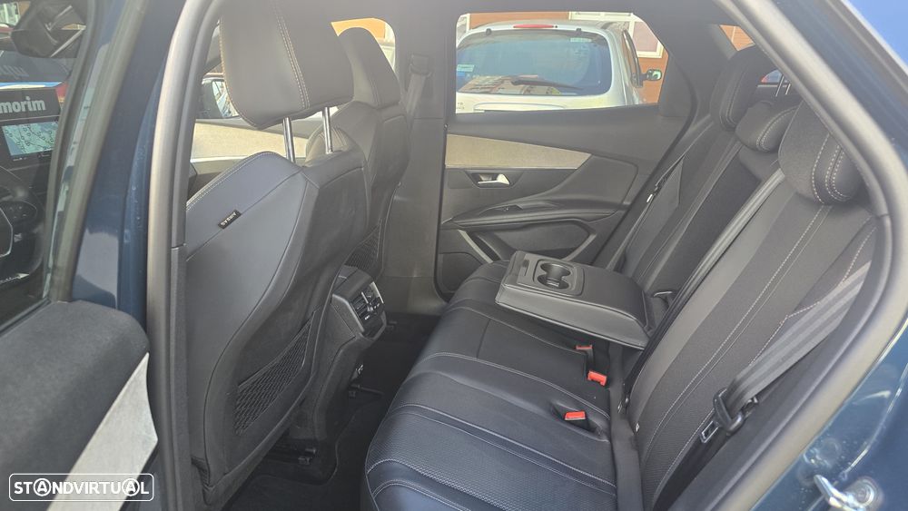 Peugeot 3008 225 e-EAT8 GT - 19