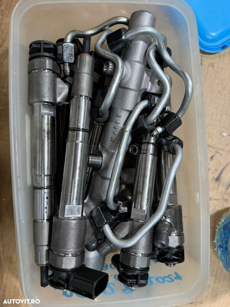 Set injectoare / injector AUDI A8, Q8, TOUAREG an 2021 cu 11.000km cod 0445110958 sau 059130278M - 2