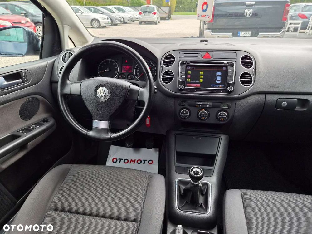 Volkswagen Golf Plus 1.6 Tour - 23