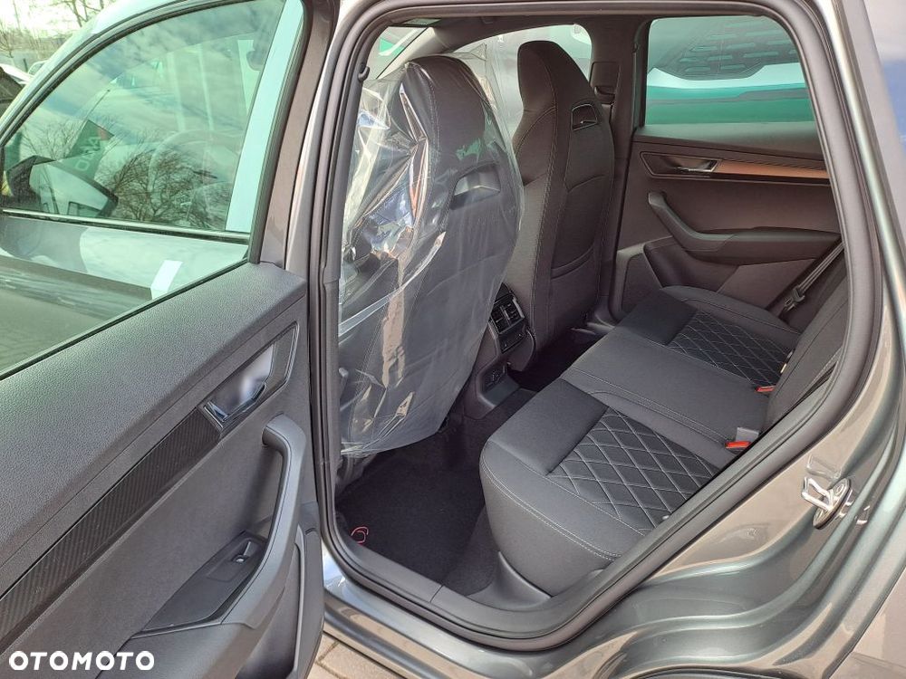 Skoda Karoq 2.0 TSI 4x4 Sportline DSG - 6