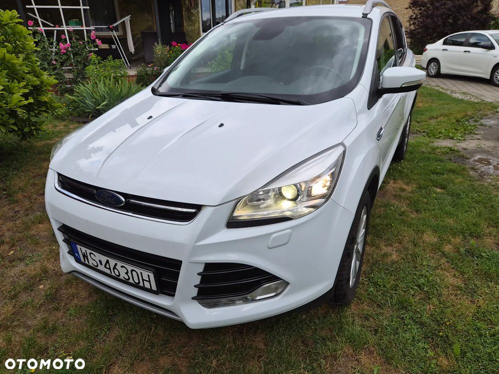 Ford Kuga 2.0 TDCi AWD Titanium - 2