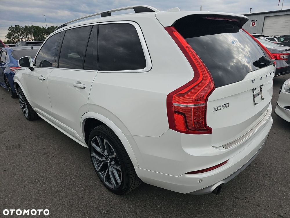 Volvo XC 90 T5 AWD Momentum - 5