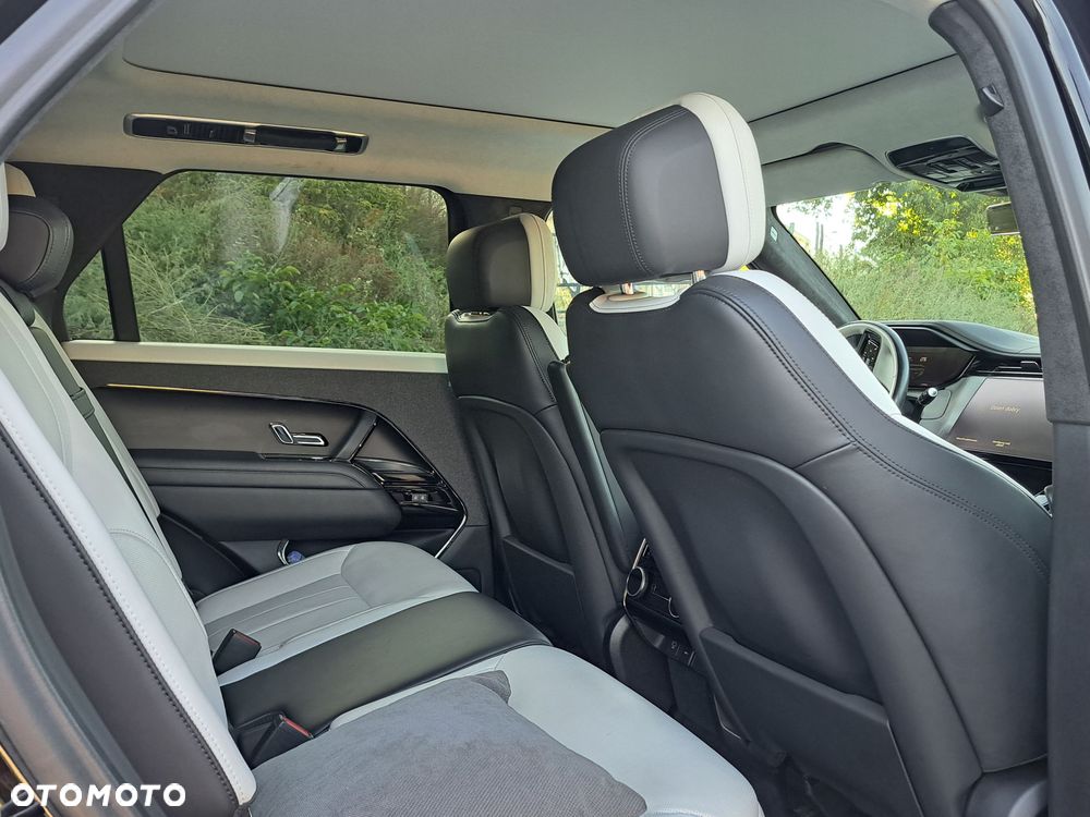 Land Rover Range Rover Sport - 15
