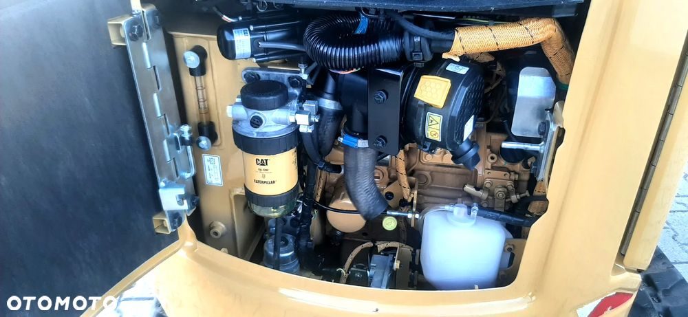 Caterpillar 301.8-05A - 4