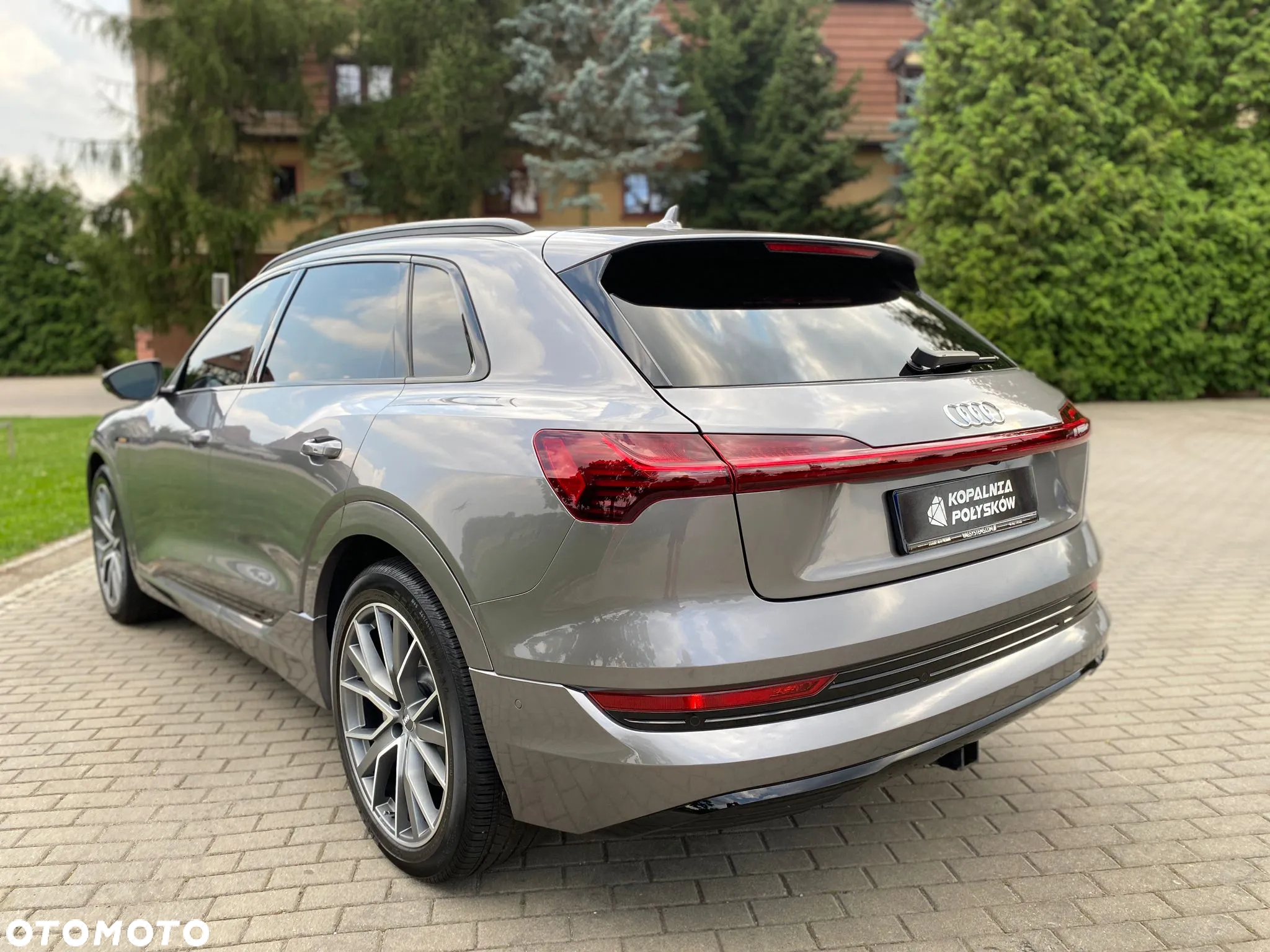 Audi e-tron 55 Quattro Advanced - 23