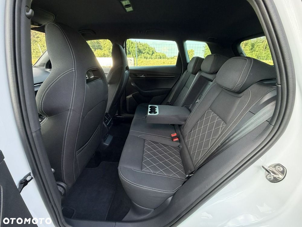 Skoda Karoq - 18