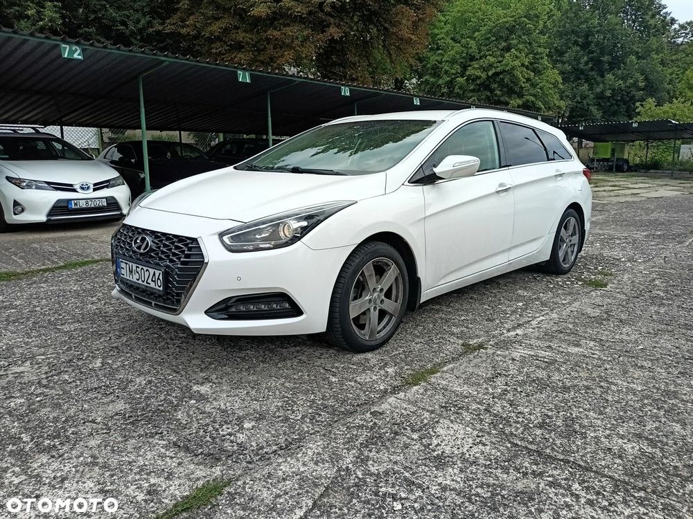 Hyundai i40 Kombi blue 1.6 CRDi Space - 19