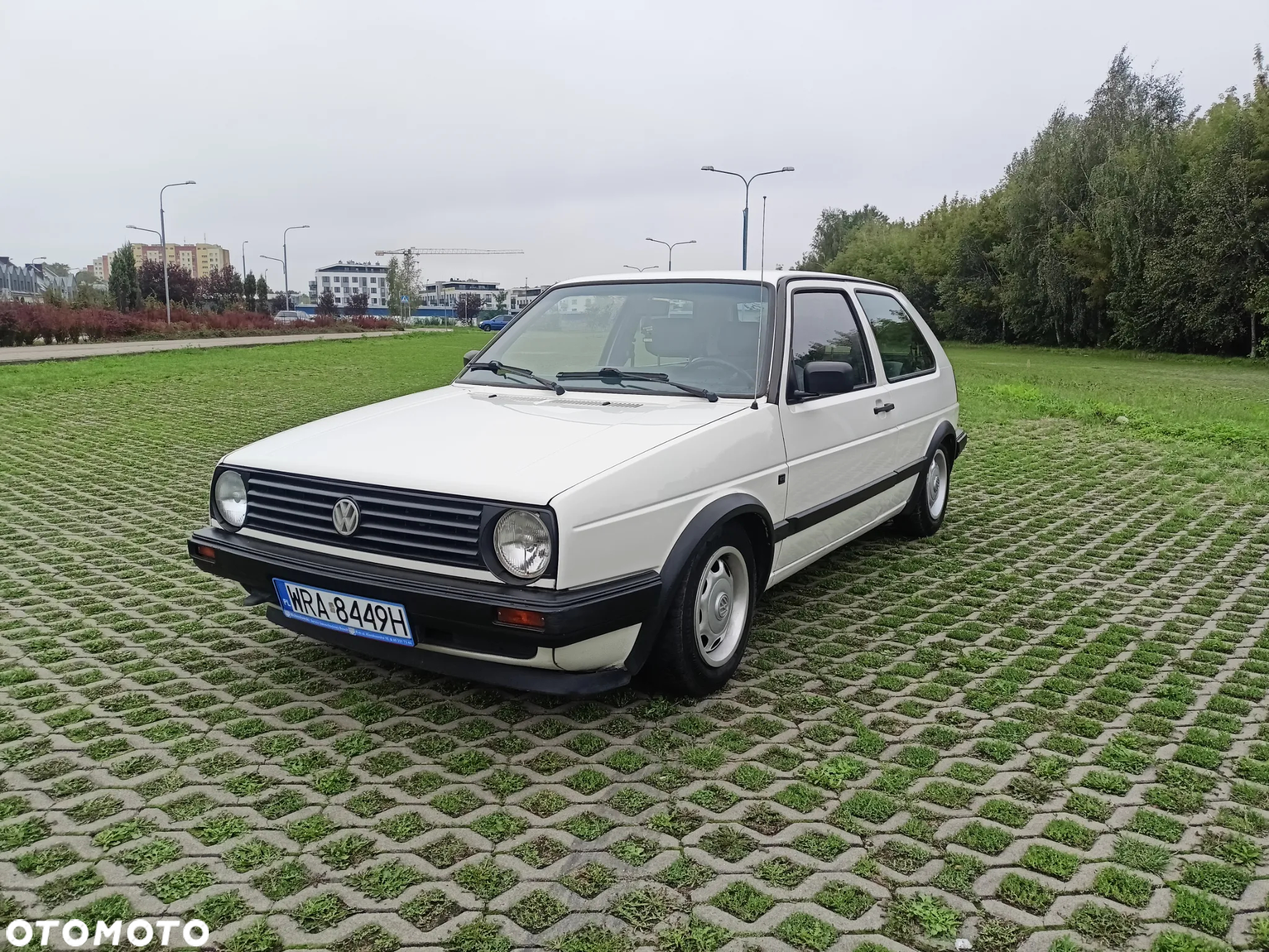 Volkswagen Golf 1.6 CL - 23