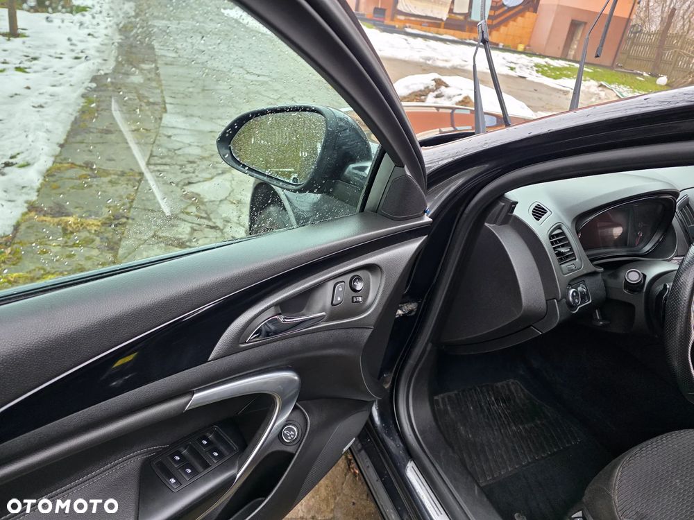Opel Insignia 2.0 Bi Turbo CDTI 4x4 - 12