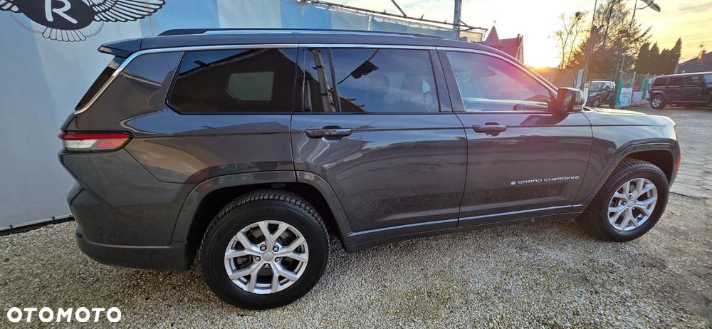 Jeep Grand Cherokee - 9