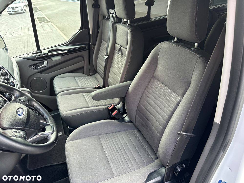Ford Tourneo Custom 2.0 TDCi L2 Titanium SelectShift - 10