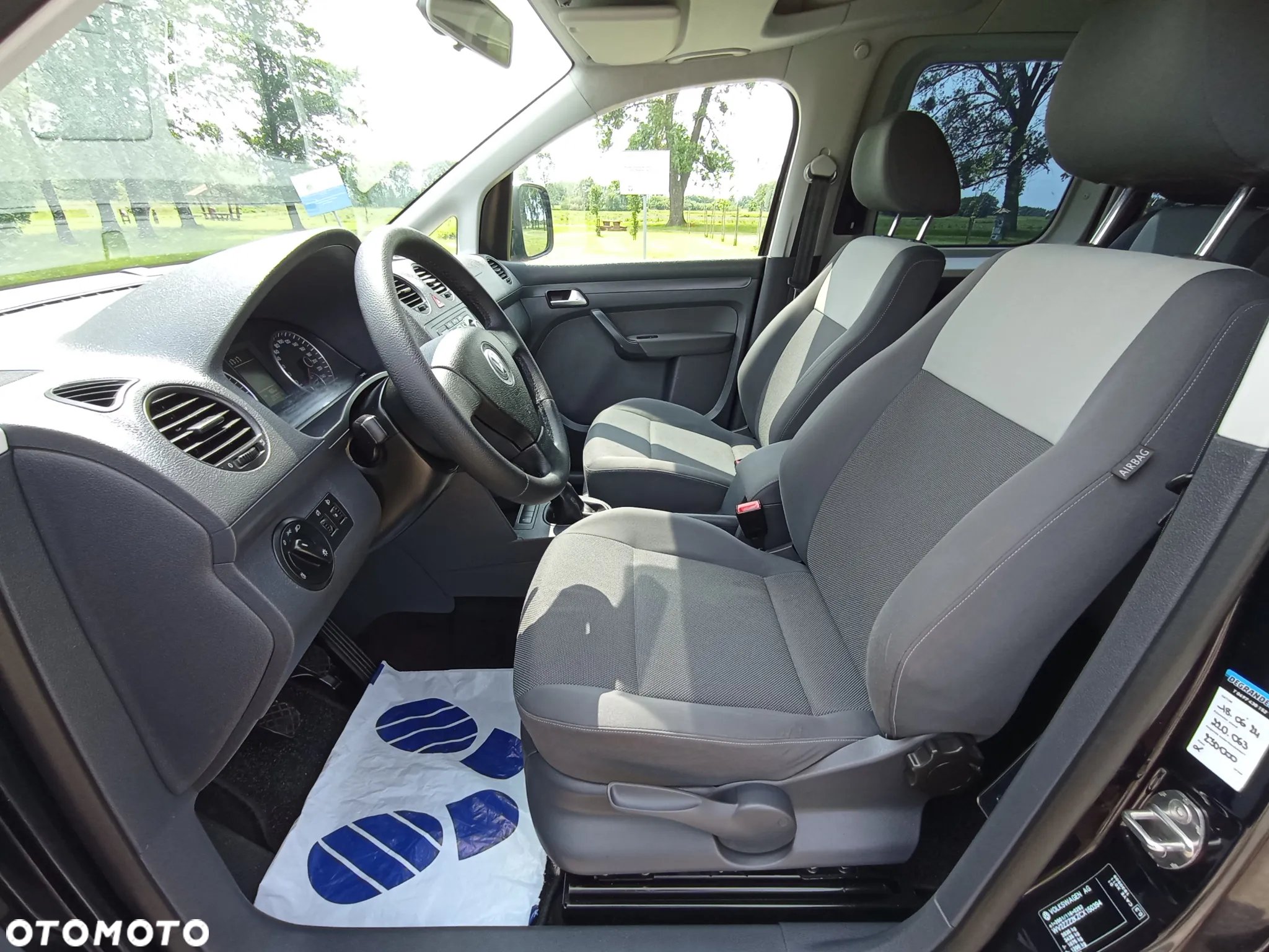Volkswagen Caddy - 22