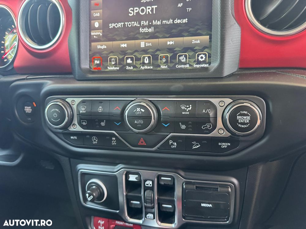 Jeep Wrangler 2.2 CRDi Hardtop AWD Automatik Rubicon - 16