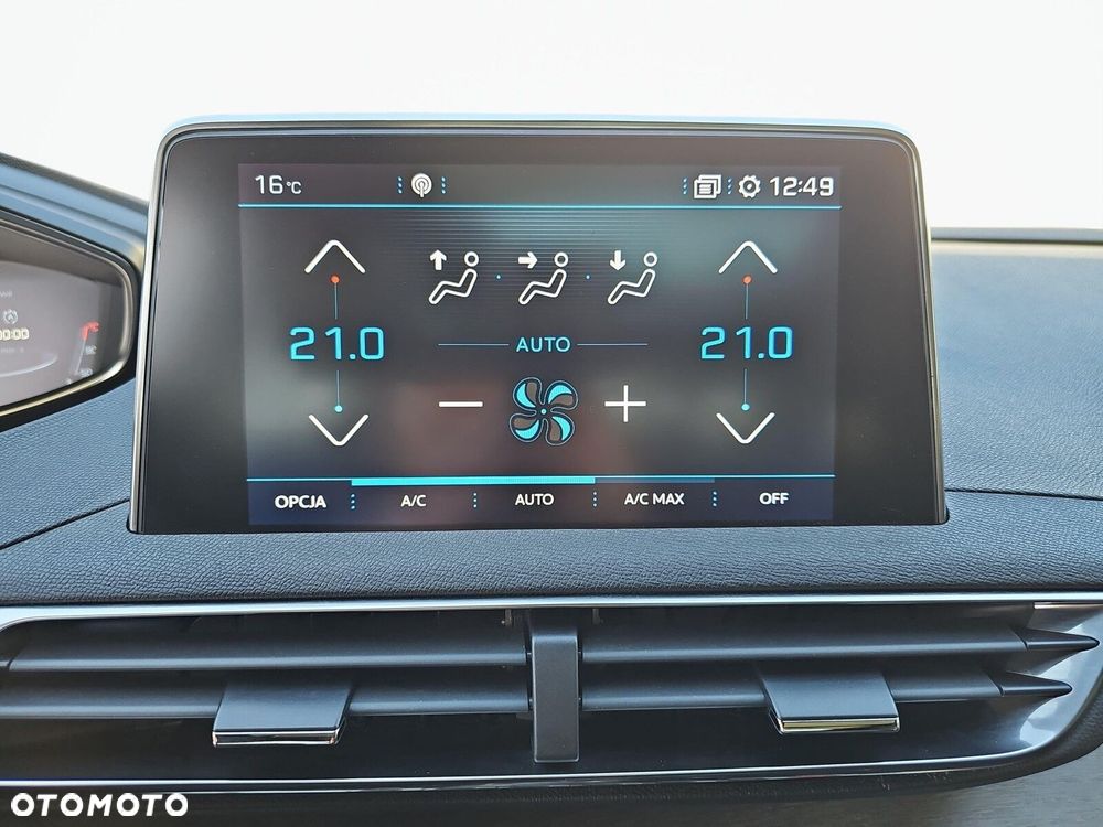 Peugeot 5008 - 31