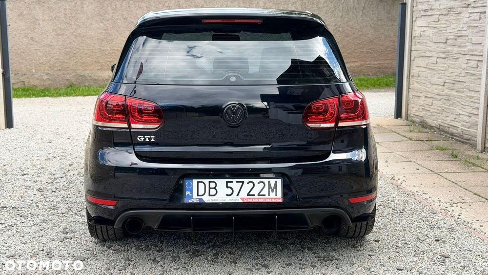 Volkswagen Golf 2.0 GTI DSG - 11