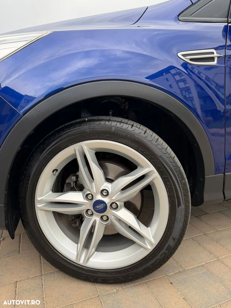 Ford Kuga 2.0 TDCi 4x4 Aut. Titanium - 9