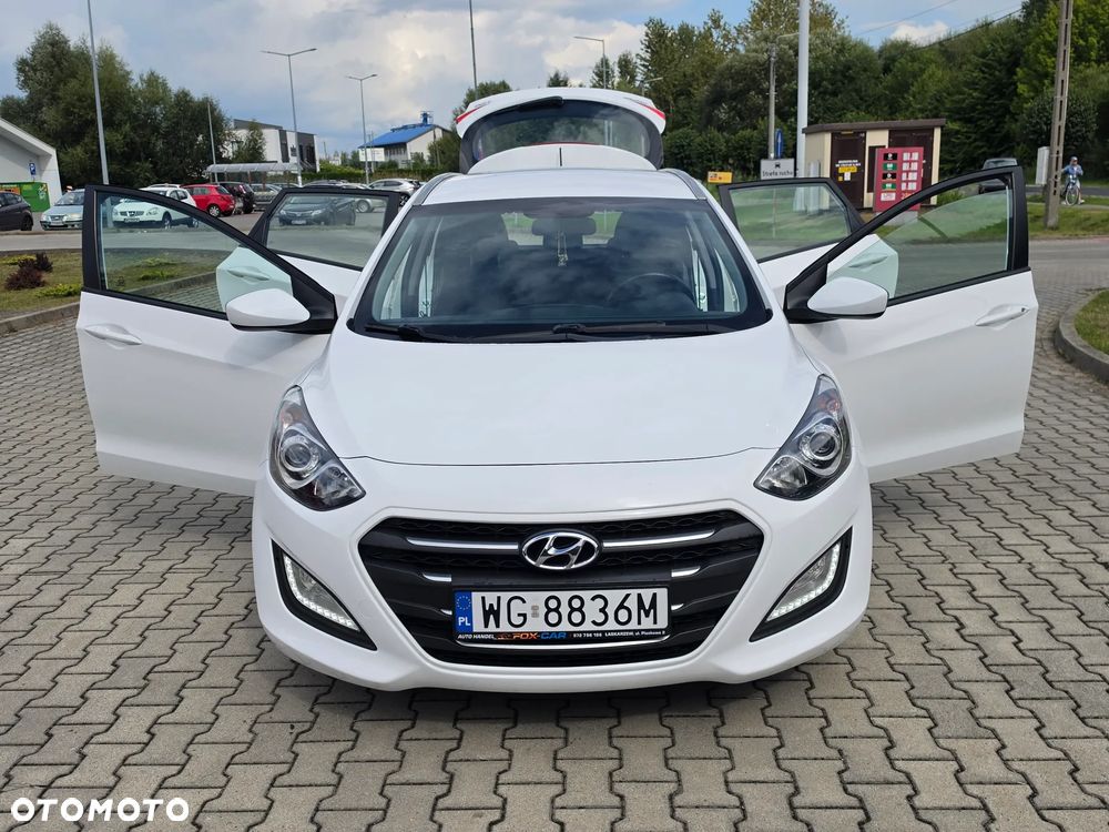 Hyundai i30 1.6 Classic - 11