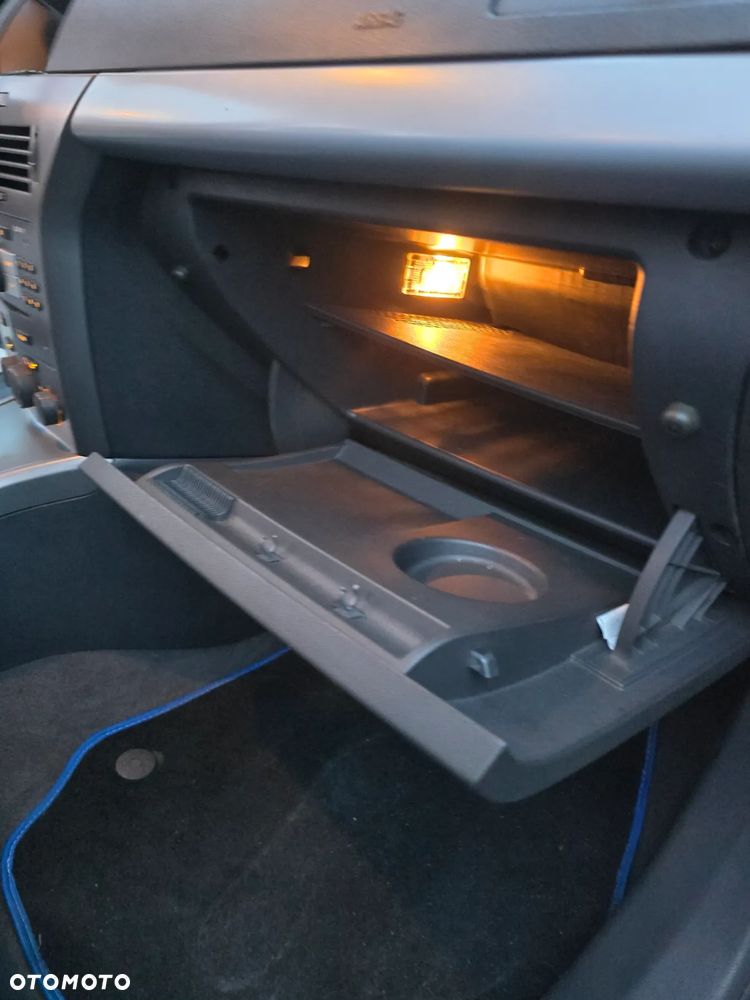 Opel Astra - 22
