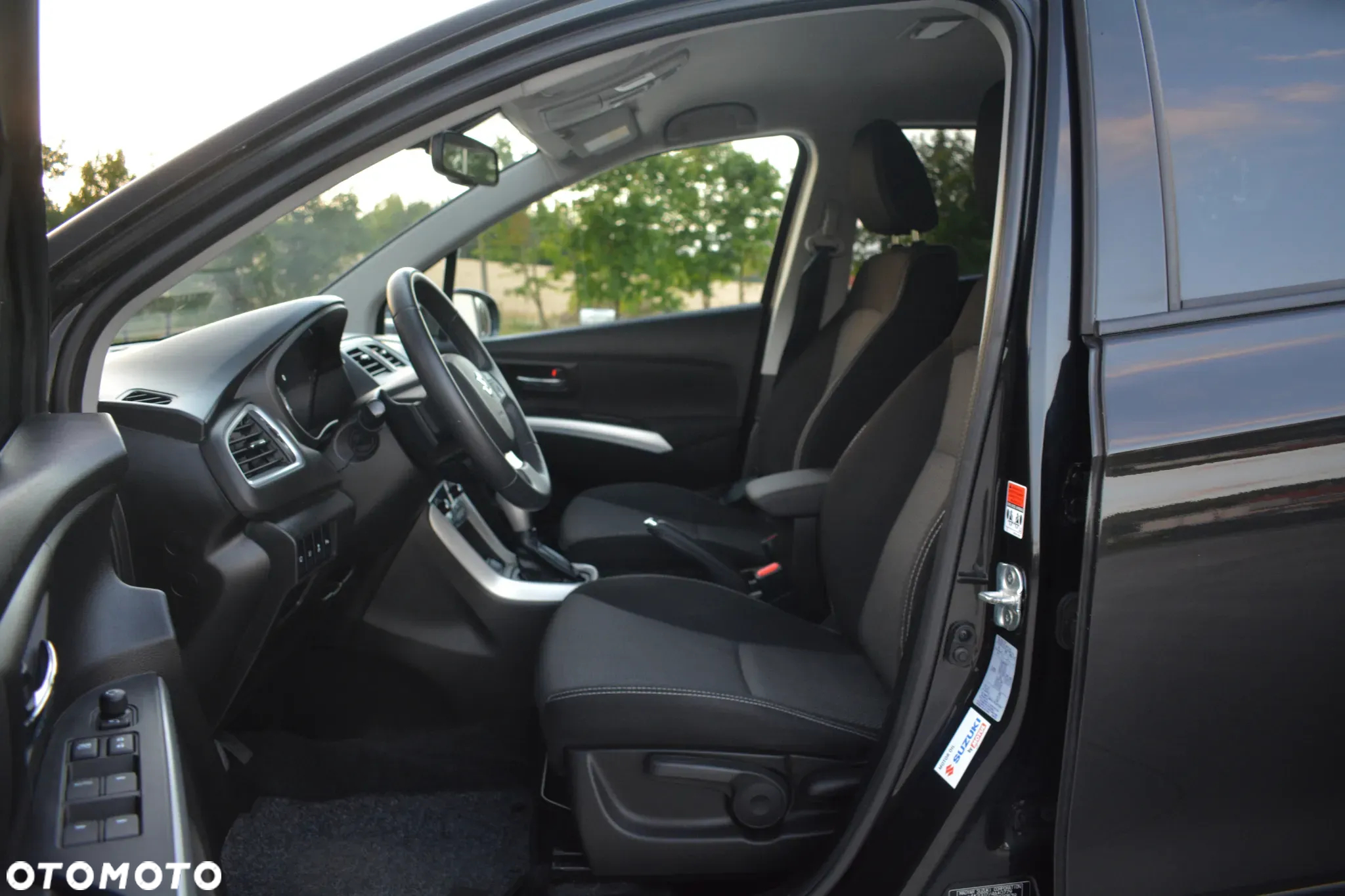 Suzuki SX4 S-Cross 1.6 VVT CVT 4x2 limited - 23