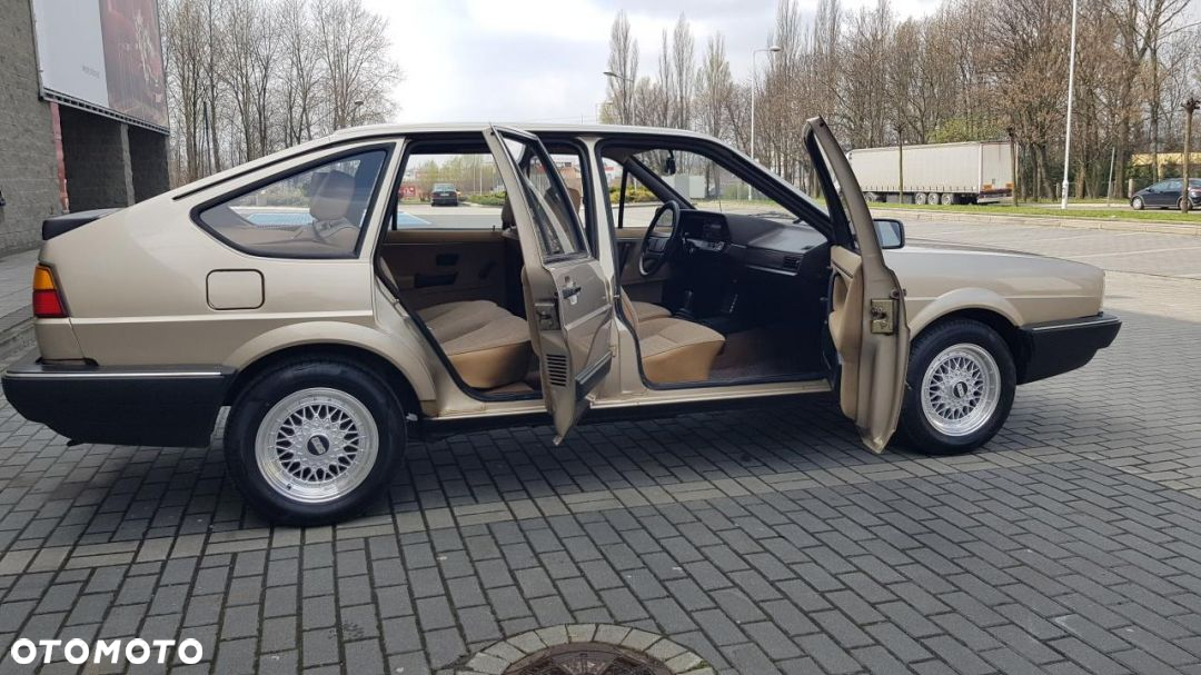 Volkswagen Passat 1.6 / 1.6 C D - 21
