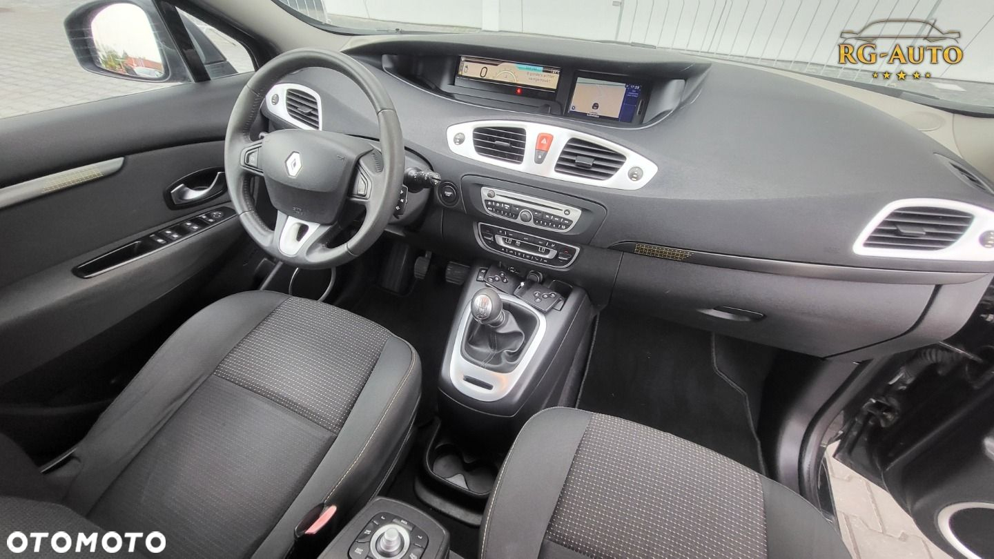 Renault Scenic - 26