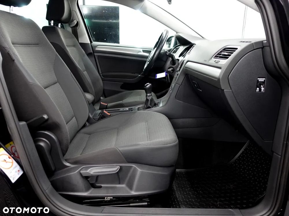 Volkswagen Golf 2.0 TDI BMT Comfortline EU6 - 17