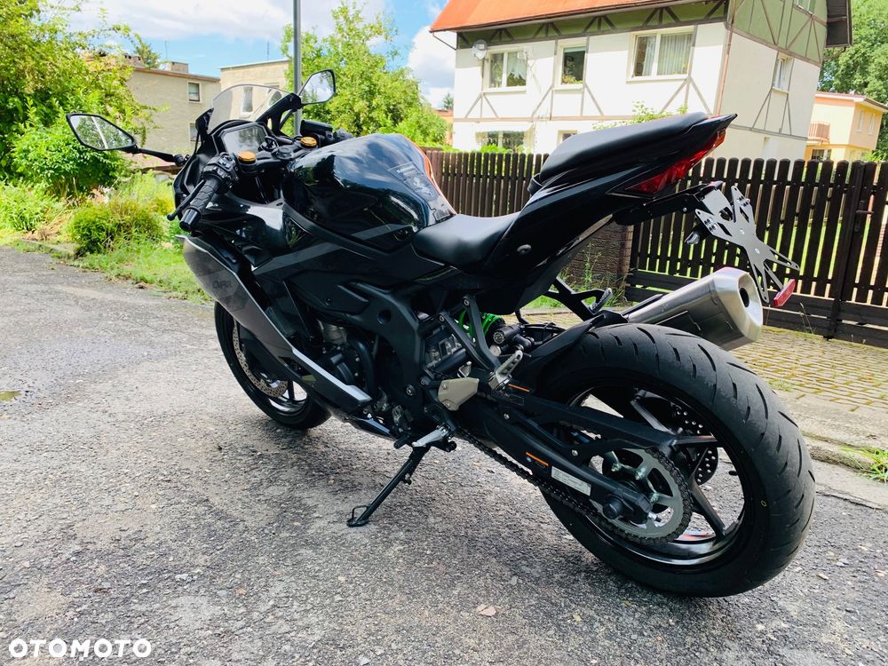 Kawasaki ZX - 6