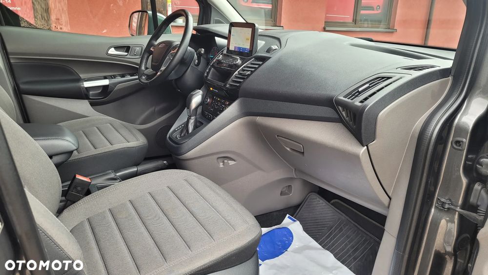 Ford Tourneo Connect Grand - 11