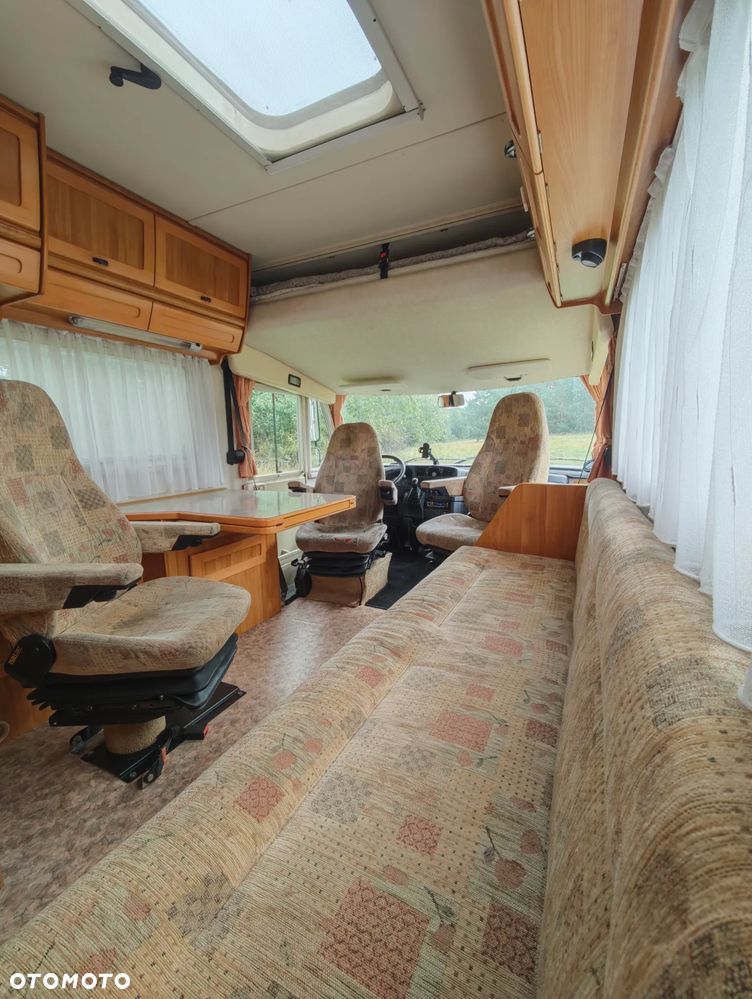 Hymer-Eriba B584 - 11