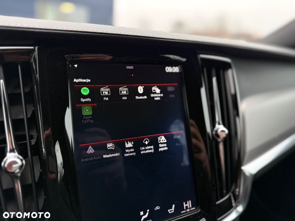 Volvo V90 D4 SCR R-Design - 26