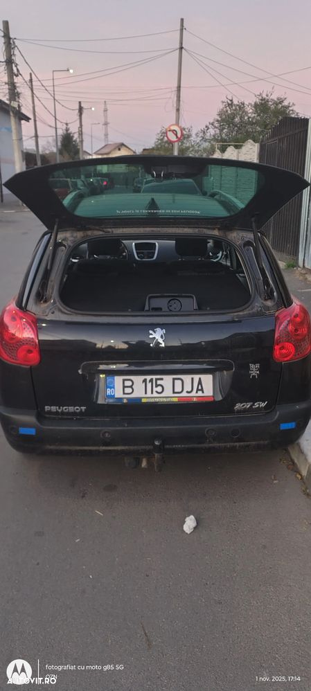Peugeot 207 SW 95 VTi Family - 8