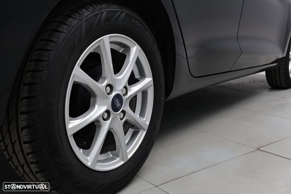 Ford Fiesta 1.1 Ti-VCT Business - 13