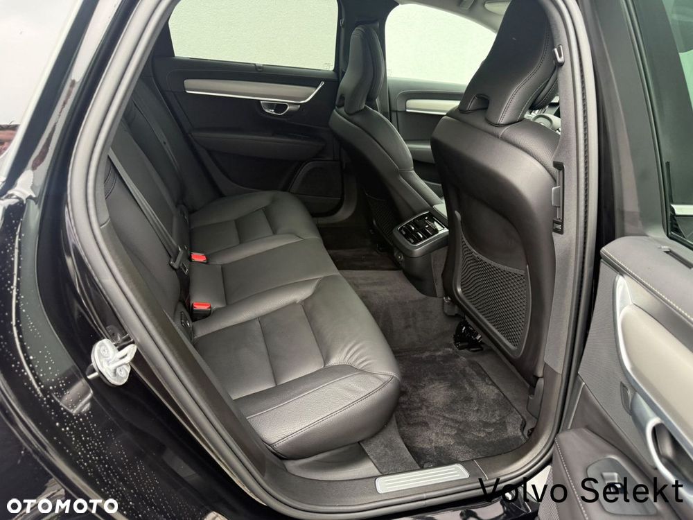 Volvo S90 - 36