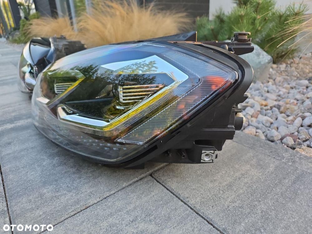 VW GOLF 7 VII 5G1 LIFT Lampy przód Full Led Dynamic 5G1941081D 5G1941082D - 5