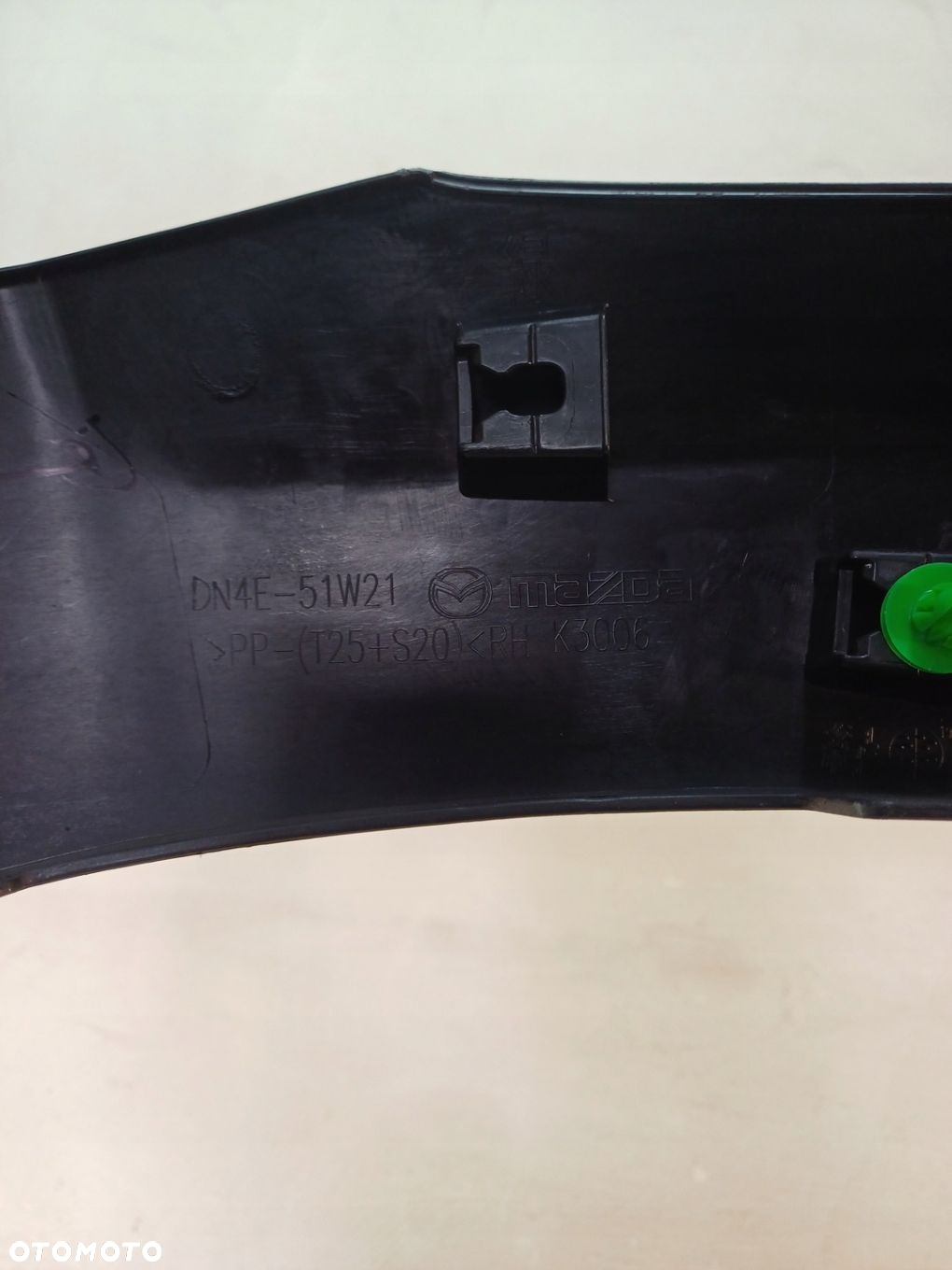 LISTWA BŁOTNIKA PRAWY PRZÓD PRZEDNIA PRAWA MAZDA MX-30 MX30 22- - 15