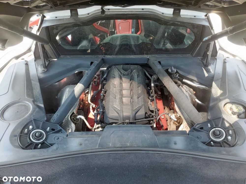 Chevrolet Corvette Stingray 2LT 6.2 V8 Automatik - 11
