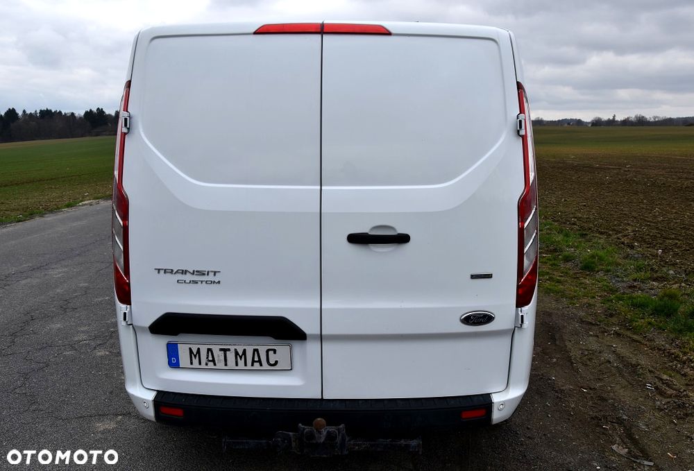 Ford TRANSIT CUSTOM 300 L2H1 - 9