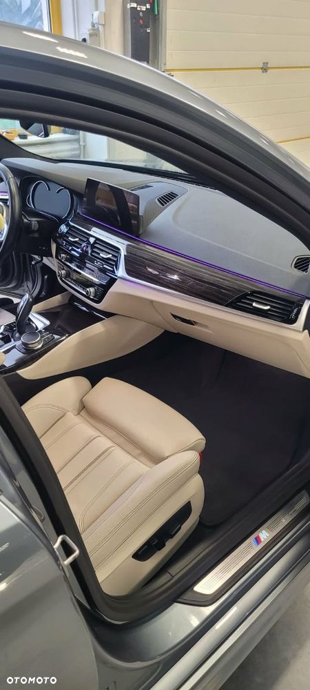 BMW Seria 5 520d xDrive mHEV M Sport sport - 19