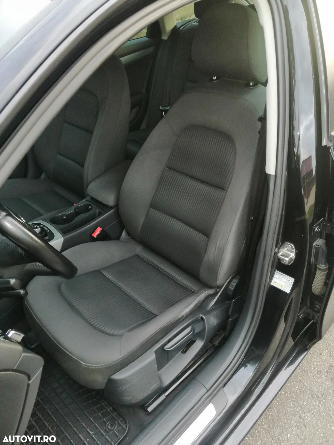 Audi A4 2.0 TDI B8 - 15