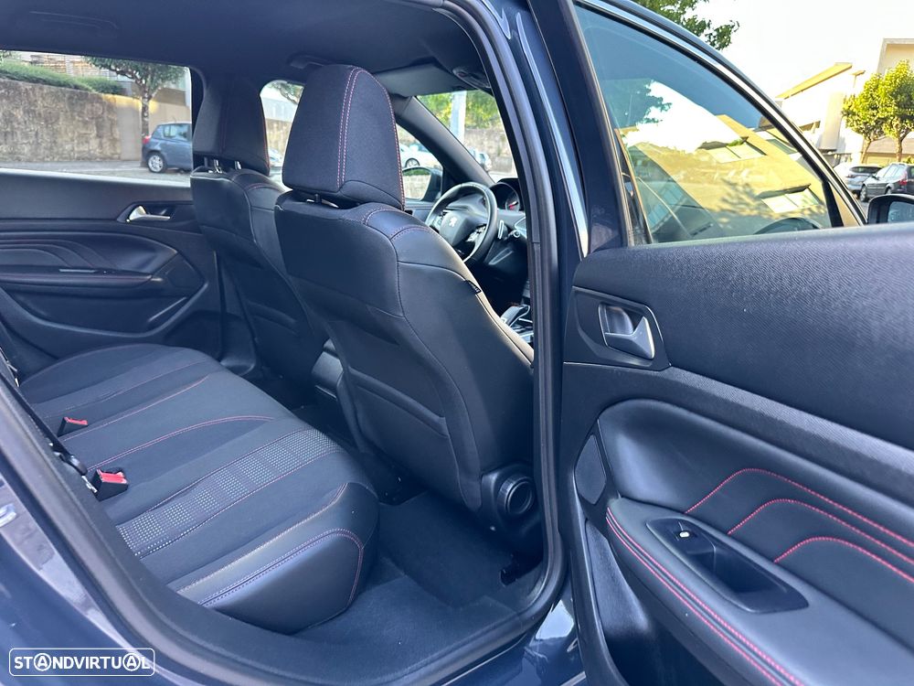Peugeot 308 1.5 BlueHDi GT Line EAT8 - 41