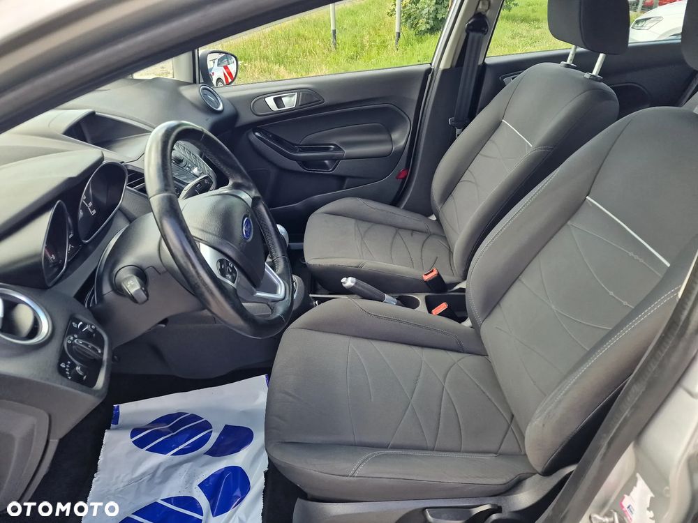 Ford Fiesta 1.0 EcoBoost Titanium - 17