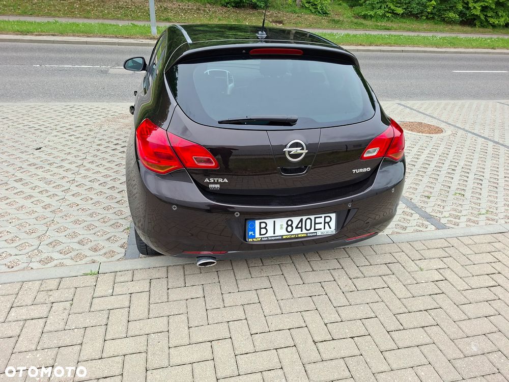 Opel Astra 1.4 Turbo 150 Jahre - 2