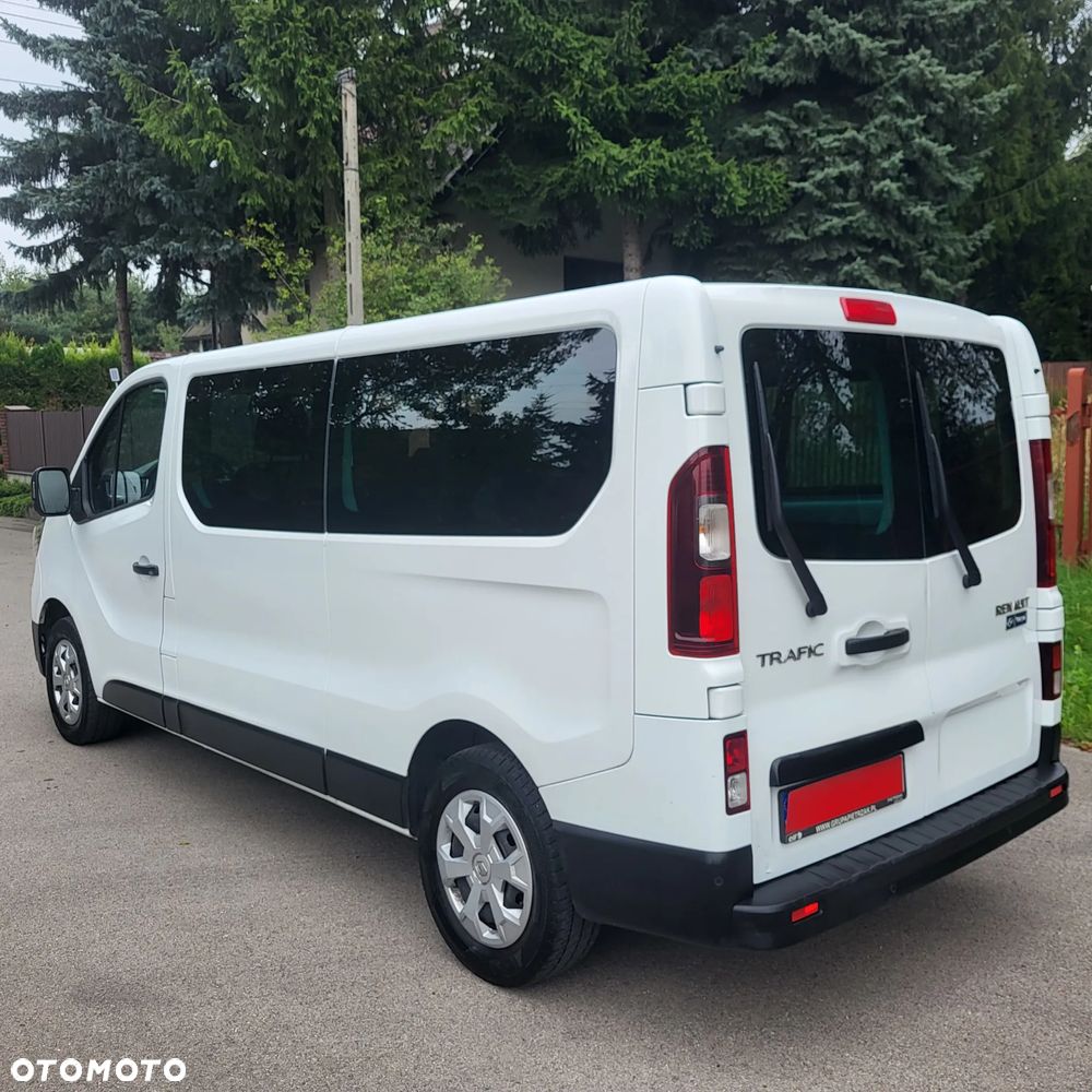Renault Trafic SpaceClass 2.0 dCi - 4