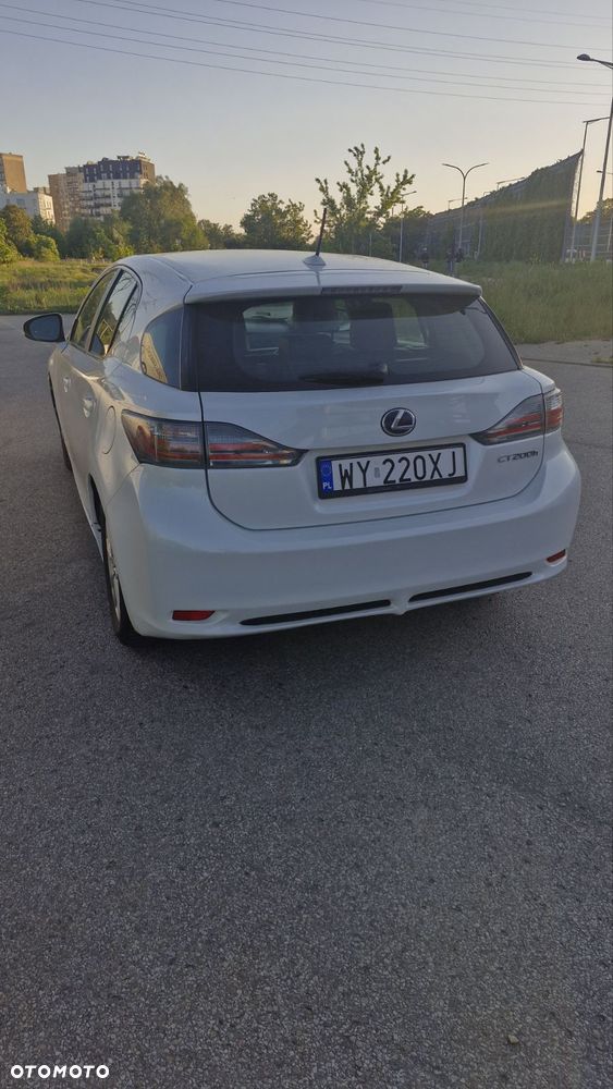 Lexus CT 200h F Sport - 3