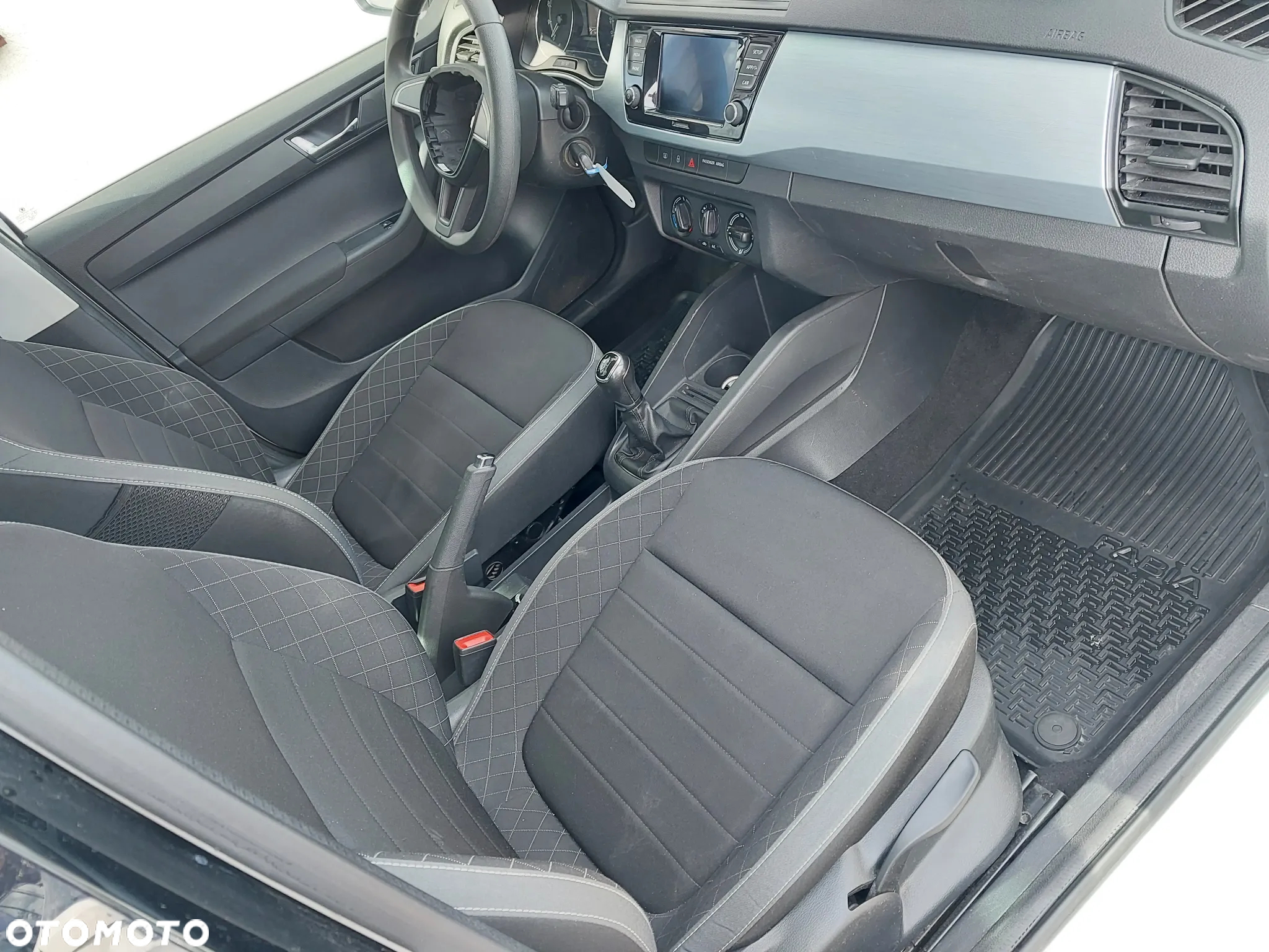 Skoda Fabia 1.0 Ambition - 2