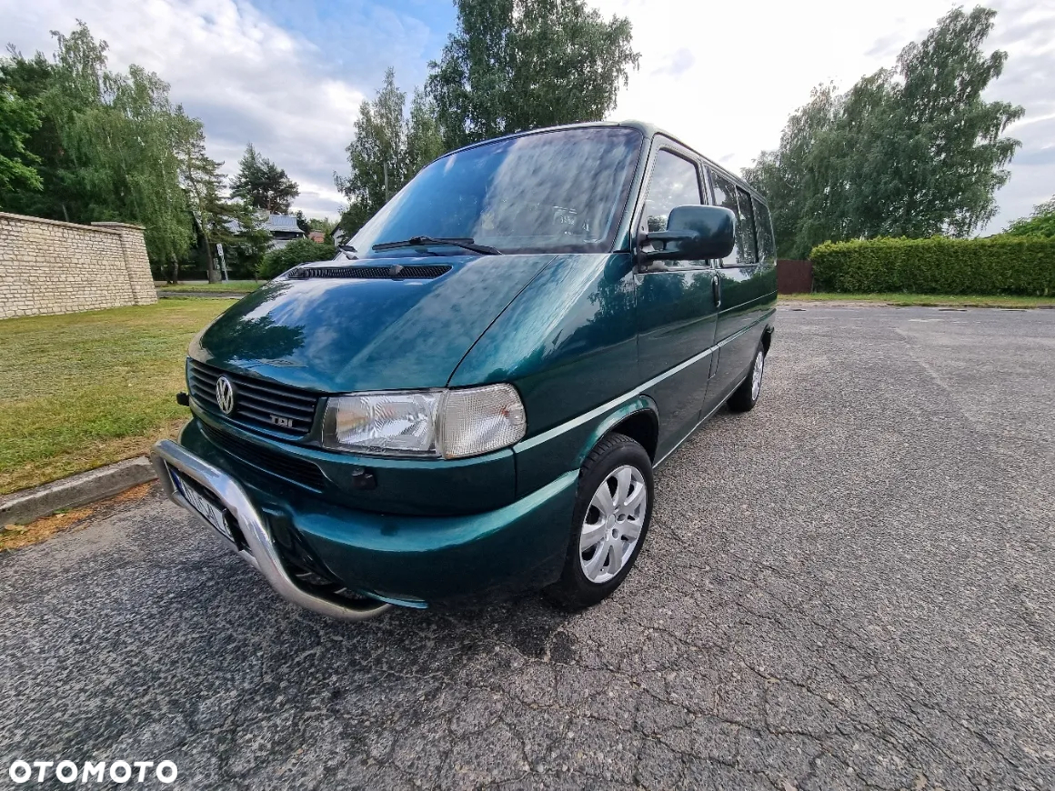 Volkswagen Multivan TDI syncro - 25