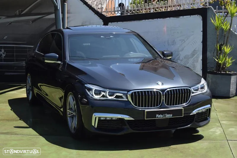 BMW 730 d Pack M - 7